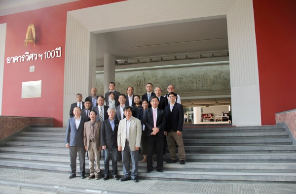 Steering Committee members and secretariat 