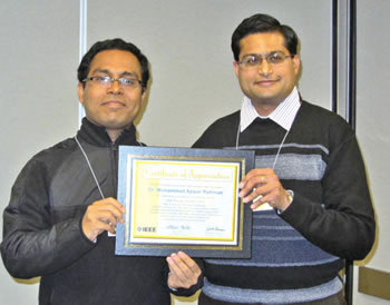 左からMohammad Azizur Rahman、802.22 WG chairのDr. Apurva Mody
