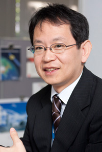 研究所長 寳迫 巌 研究所長 寳迫 巌