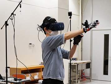 VRゲーム中の脳波（EEG）計測