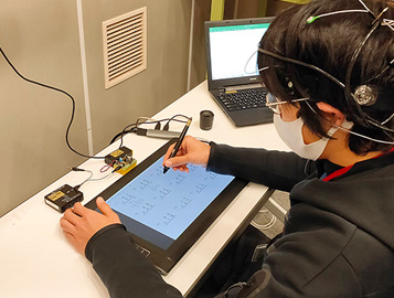 EEG measurement during handwriting