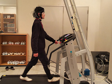 EEG measurement during walking