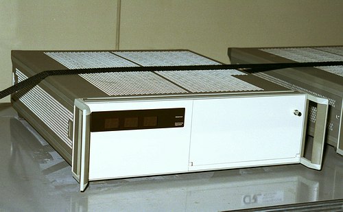 commercial cesium atomic clock