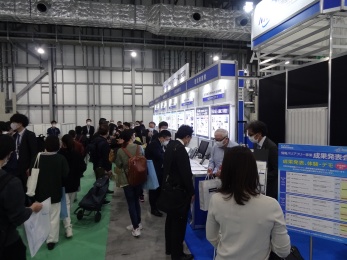 第48回国際福祉機器展H.C.R.2021 会場の様子2