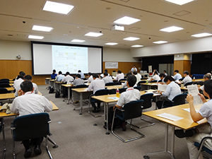第12回EMIアンテナ校正研究会・第11回妨害波測定法研究会合同研究会の様子 第12回EMIアンテナ校正研究会・第11回妨害波測定法研究会合同研究会の様子