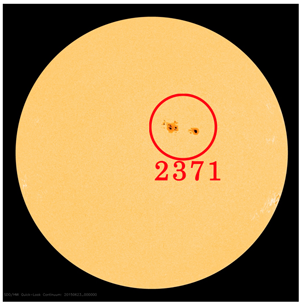 人工衛星SDOで観測された太陽画像(可視光) 人工衛星SDOで観測された太陽画像(可視光)