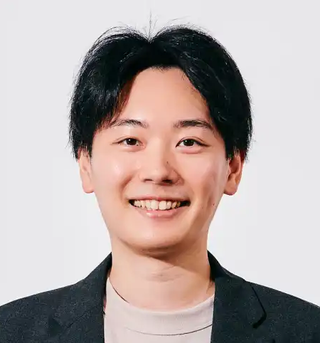 井手 康貴氏