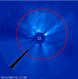 人工衛星SOHO（ESA&NASA）によって観測された地球方向へのコロナガス放出（CME現象）