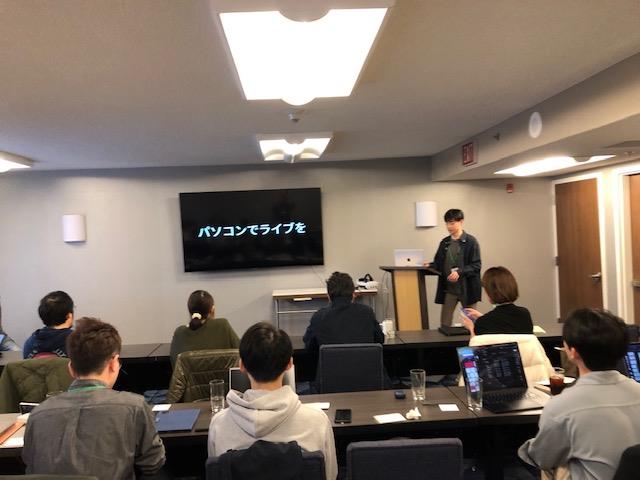 0218-01_Pitch